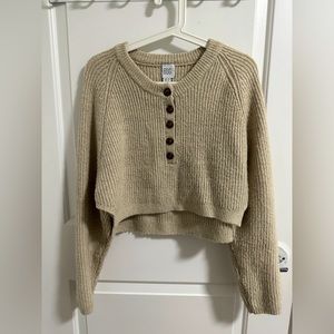BDG Cropped Sweater
